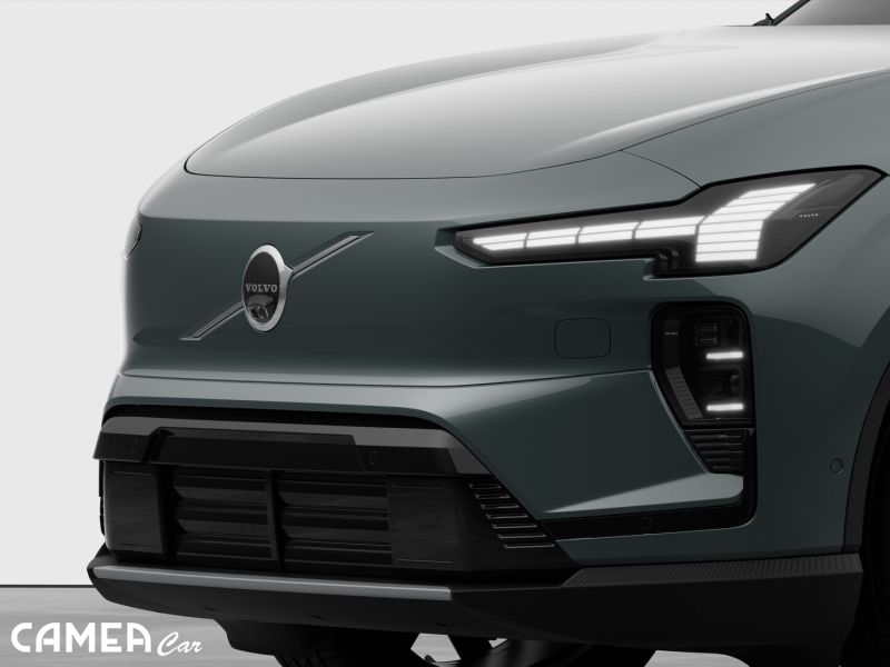 VOLVO EX60 TWIN MOTOR ELECTRIC ULTRA P10