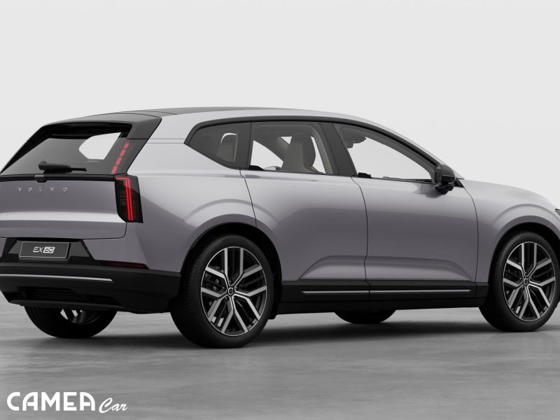 VOLVO EX60 TWIN MOTOR ELECTRIC ULTRA P10