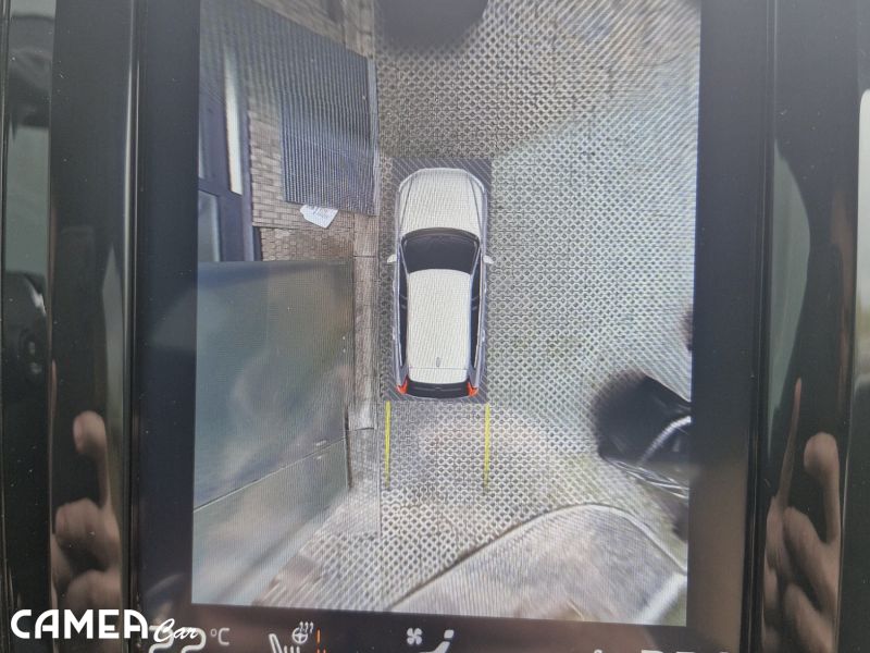 VOLVO XC60 D4 AWD INSCRIPTION AT8 POLESTAR