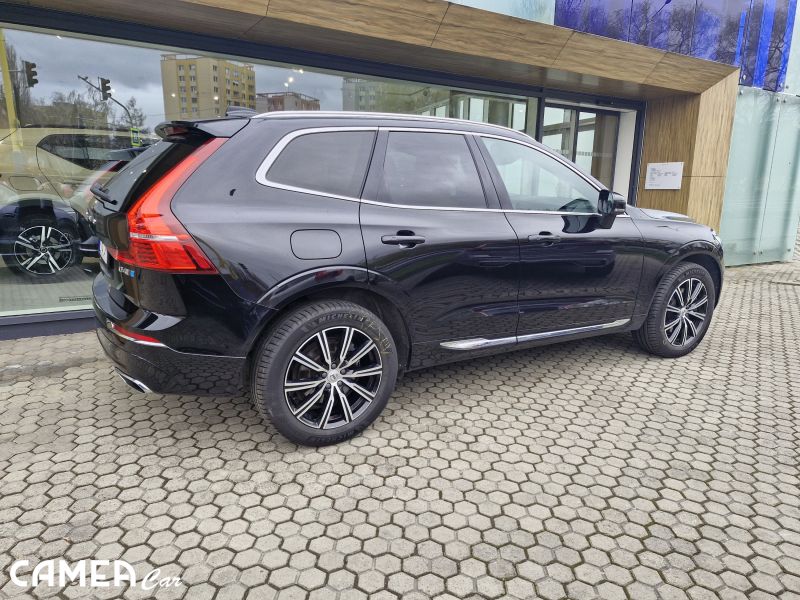VOLVO XC60 D4 AWD INSCRIPTION AT8 POLESTAR