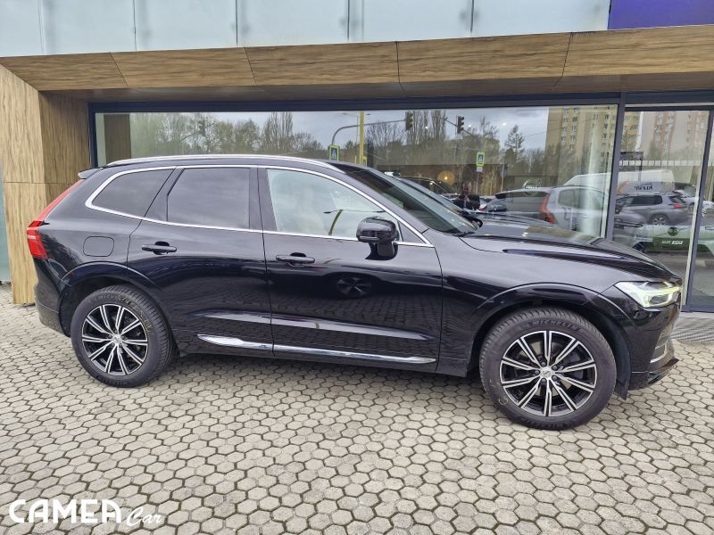 VOLVO XC60 D4 AWD INSCRIPTION AT8 POLESTAR