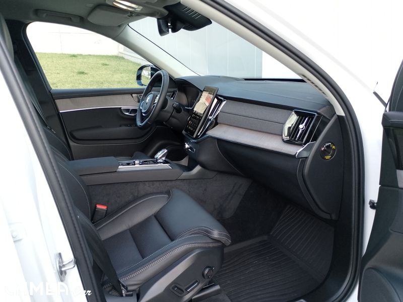 VOLVO XC90 B5 AWD PLUS/DARK Milld Hybrid benzín 184kW POLESTAR