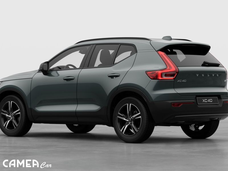 VOLVO XC40 B3 FWD 120kW Mild hybrid/PLUS Dark