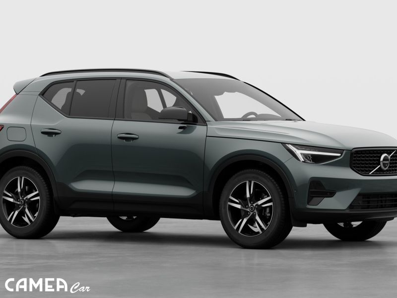 VOLVO XC40 B3 FWD 120kW Mild hybrid/PLUS Dark