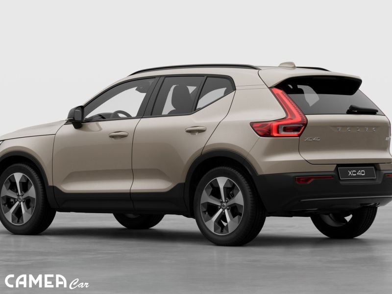 VOLVO XC40 B3 FWD 120kW Mild hybrid/PLUS Dark