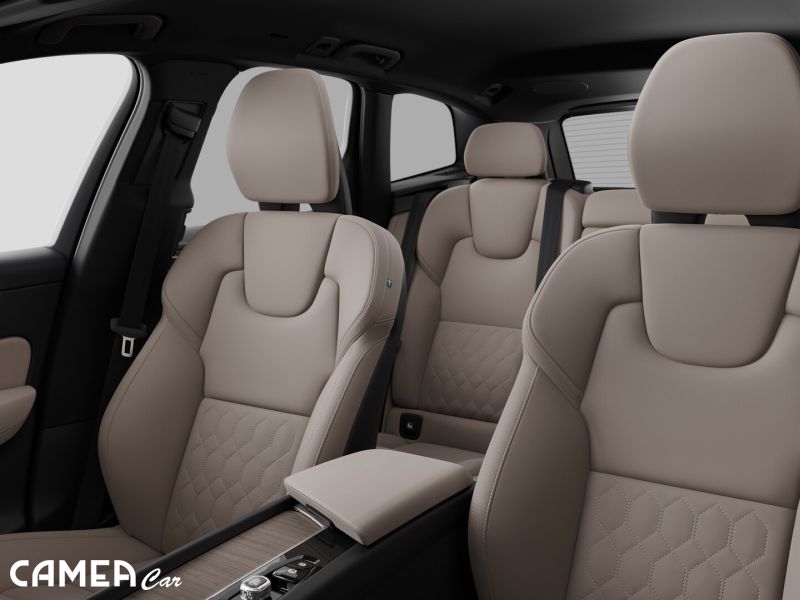 VOLVO XC60 B5 AWD MILD/HYBRID PLUS/BRIGHT