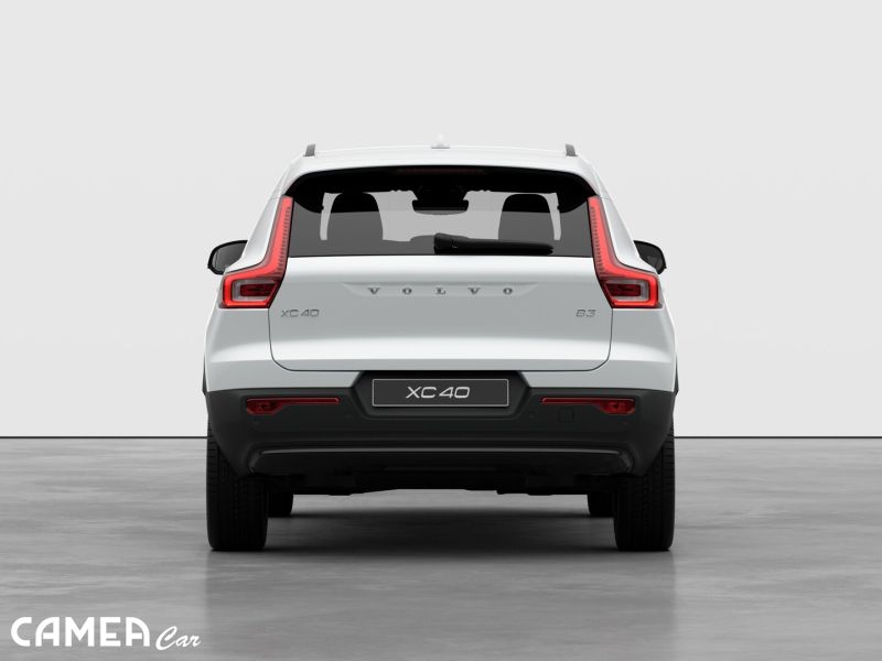 VOLVO XC40 B3 FWD 120kW PLUS/DARK AT7