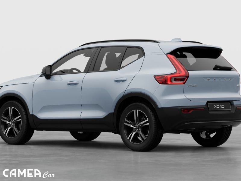 VOLVO XC40 B3 FWD 120kW PLUS/DARK AT7