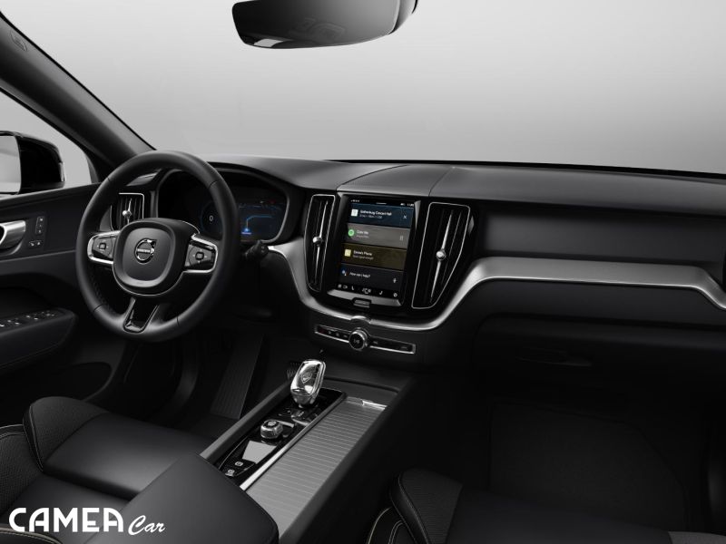 VOLVO XC60 B5 AWD MILD/HYBRID benzín PLUS/DARK + Ťažné  PRIPRAVUJEME