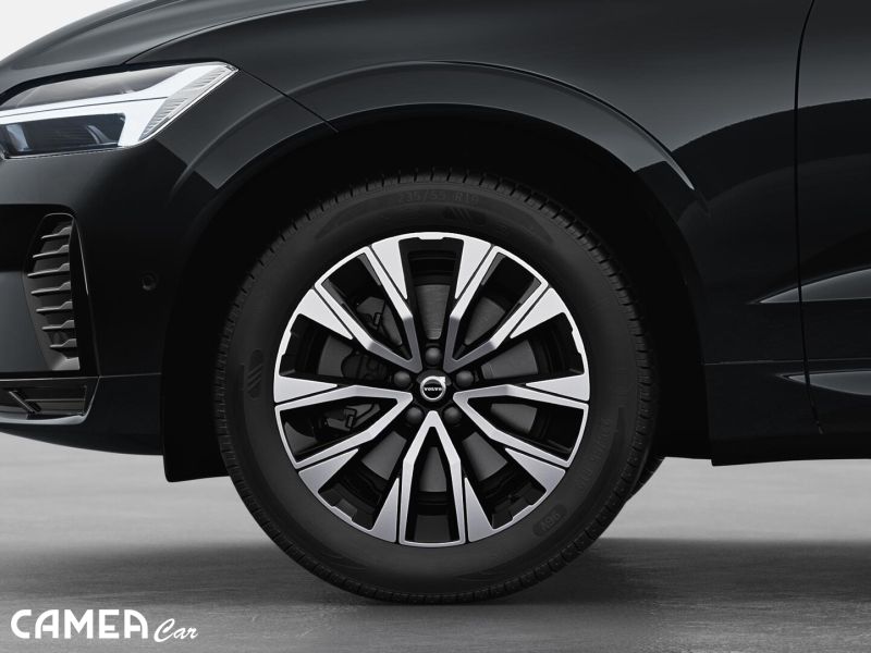 VOLVO XC60 B5 AWD MILD/HYBRID benzín PLUS/DARK + Ťažné  PRIPRAVUJEME