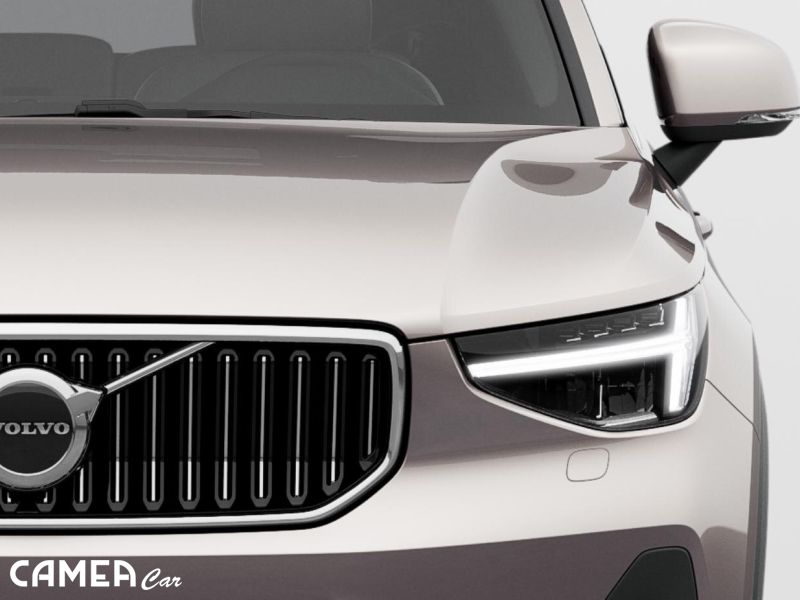 VOLVO XC40 B4 AWD PLUS/BRIGHT 145KW Mild Hybrid + ťažné