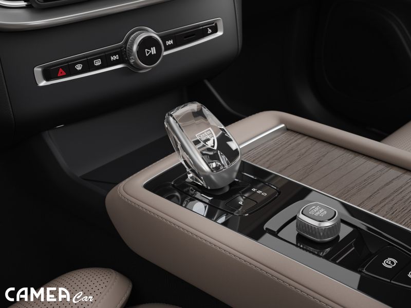 !! AKCIA 5+5 !! VOLVO XC90 B5 AWD PLUS/BRIGHT Milld Hybrid benzín 184kW POLESTAR