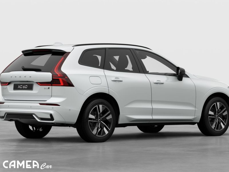 VOLVO XC60 B5 AWD MILD/HYBRID PLUS/DARK