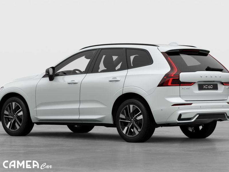 VOLVO XC60 B5 AWD MILD/HYBRID PLUS/DARK