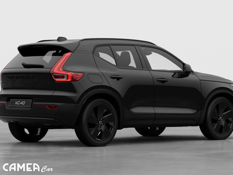VOLVO XC40 B3 BLACK EDITION / PLUS Mild Hybrid