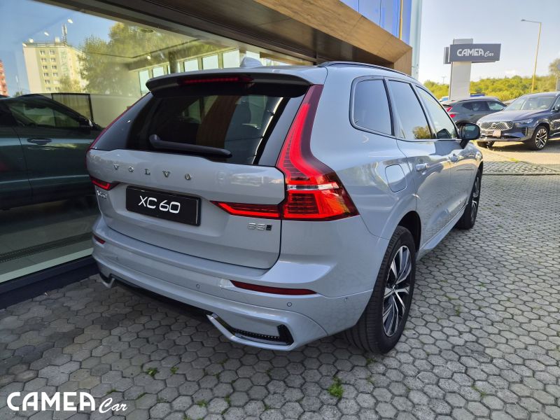VOLVO XC60 B5 AWD PLUS/DARK Mild Hybrid v záruke