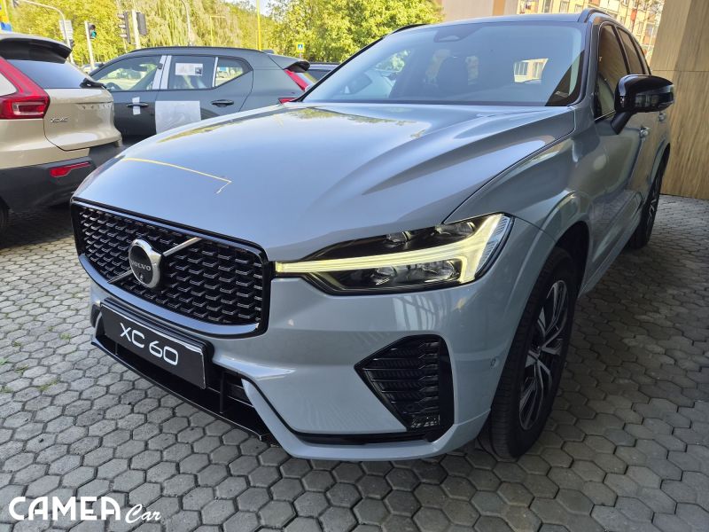 VOLVO XC60 B5 AWD PLUS/DARK Mild Hybrid v záruke