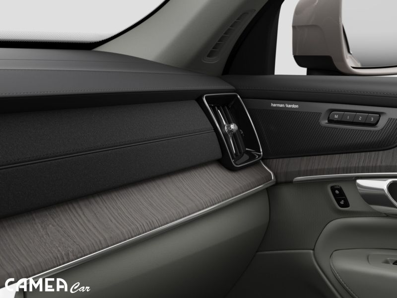 VOLVO XC90 B5 AWD PLUS/BRIGHT PANORAMA ŤAŽNÉ