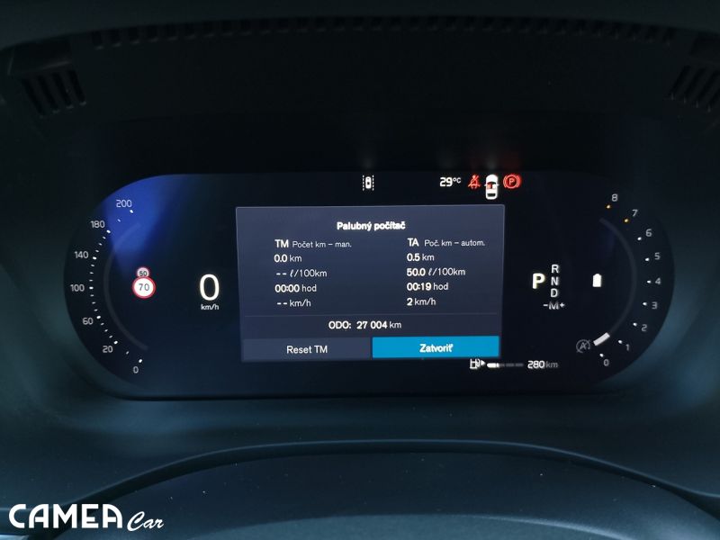 VOLVO SELEKT XC60 B5 AWD MILD-HYBRID/benzín PLUS/DARK